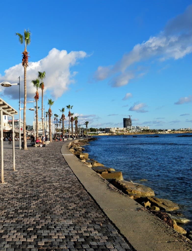 The Gynecologist-Led Birth: Finding Your Perfect Match in Cyprus